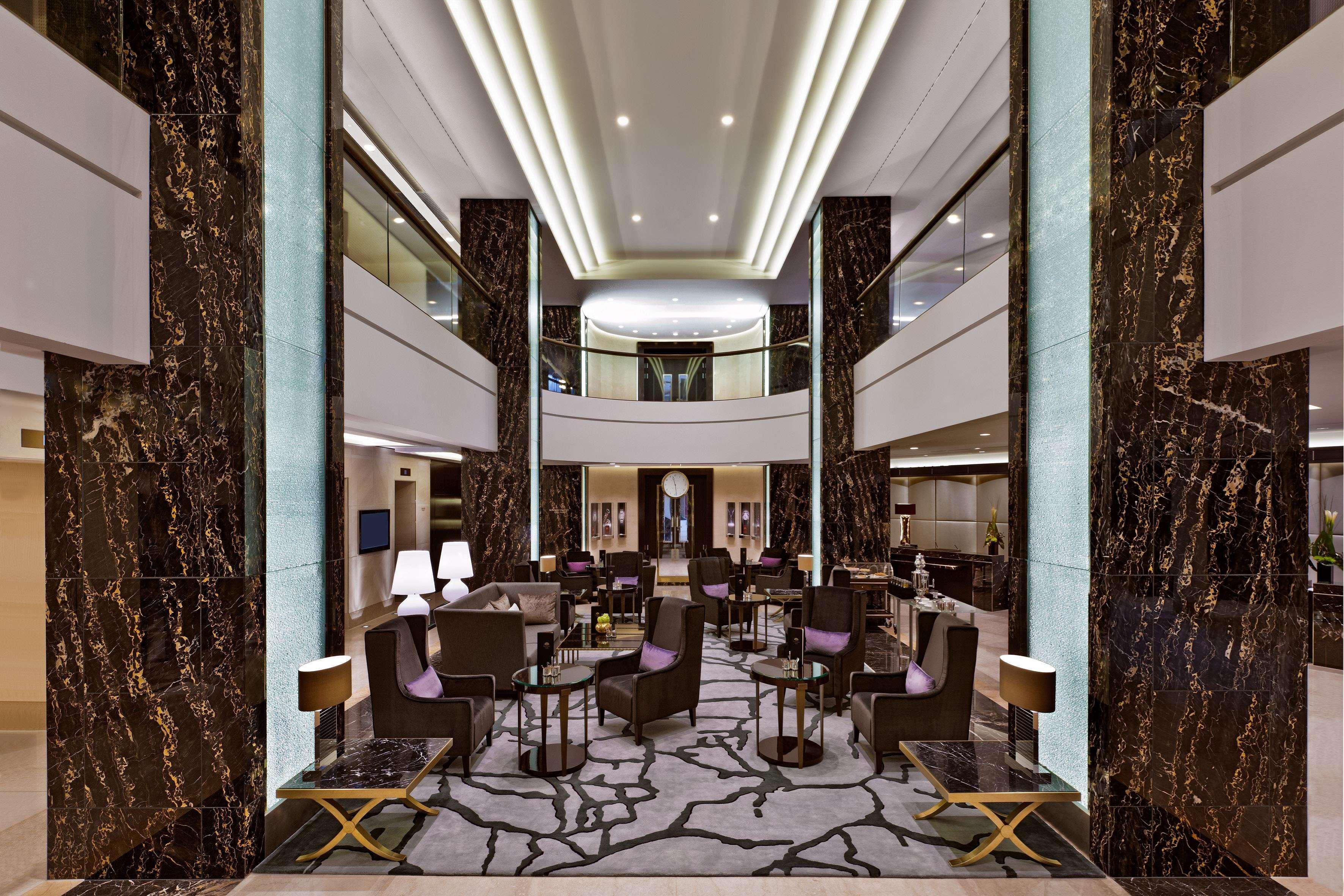 Waldorf Astoria Hotel 5*