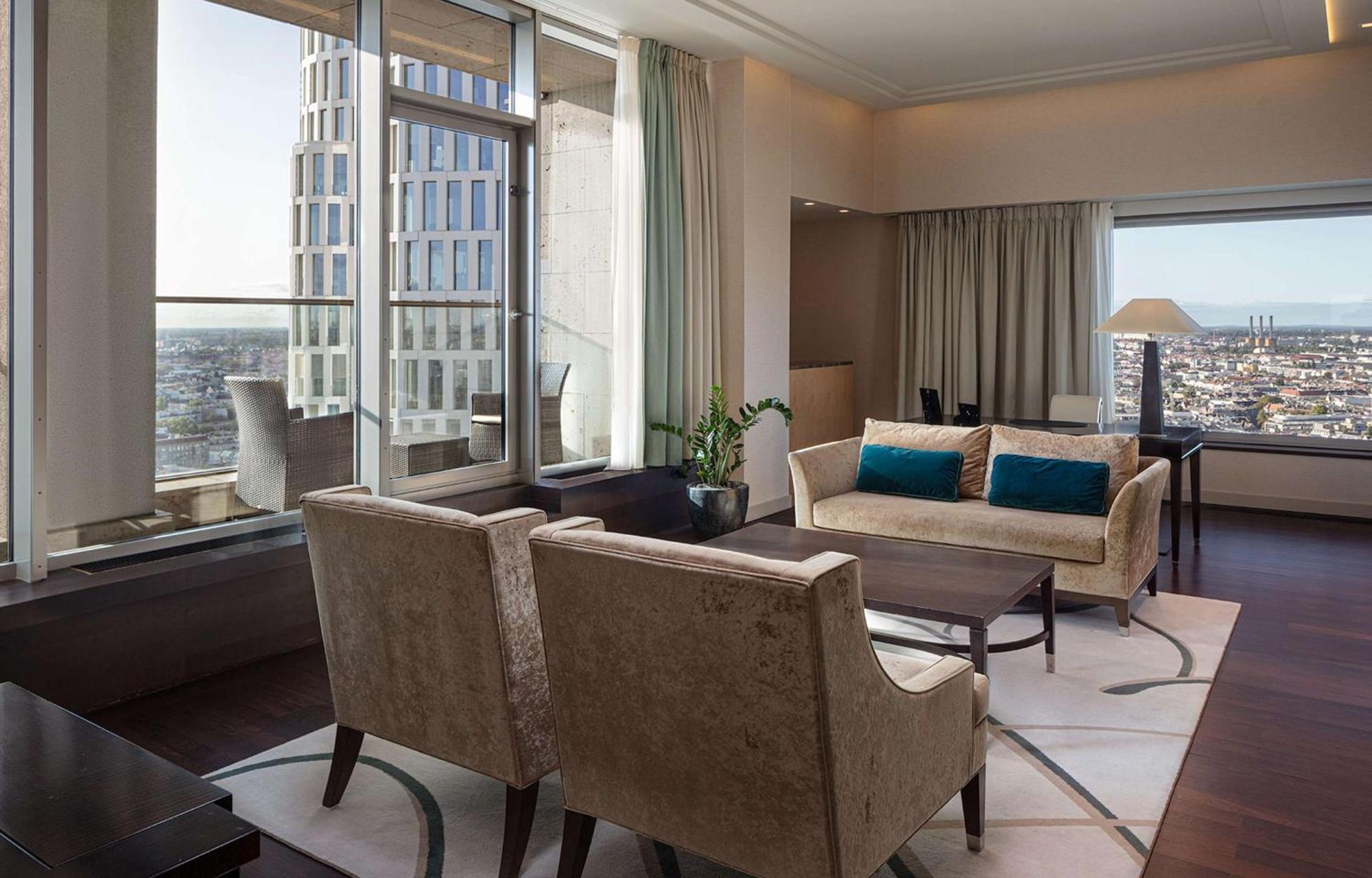 Waldorf Astoria Hotel